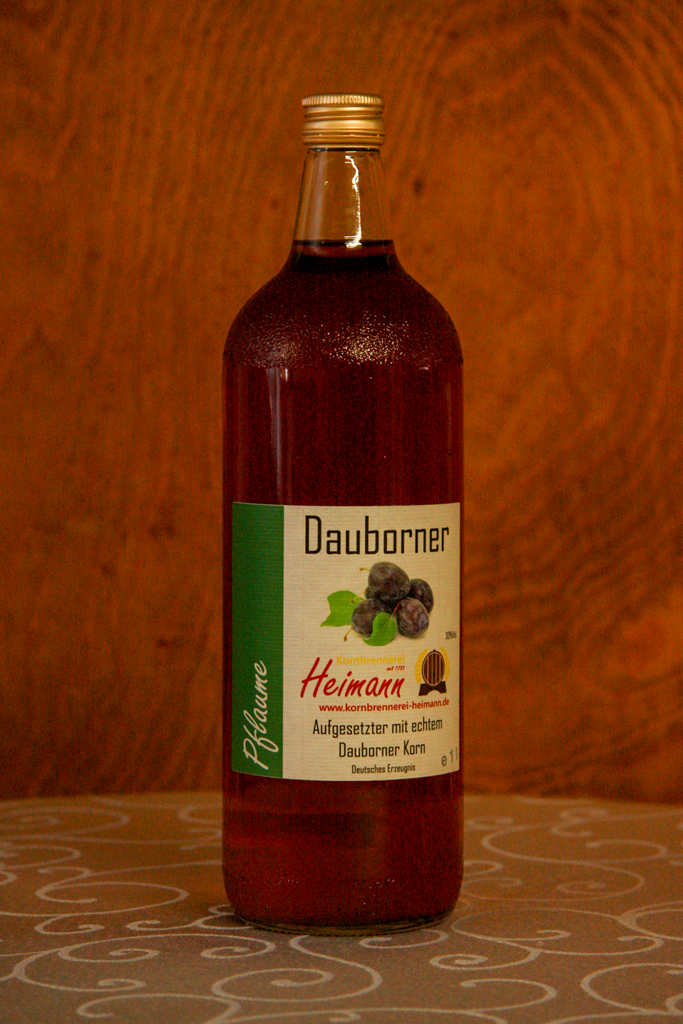 Dauborner Aufgesetzter mit Pflaumen, Flasche, 30% vol.